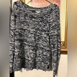 Old Navy Womens Multicolor Marled Pullover Long Sleeve Sweater in a medium.